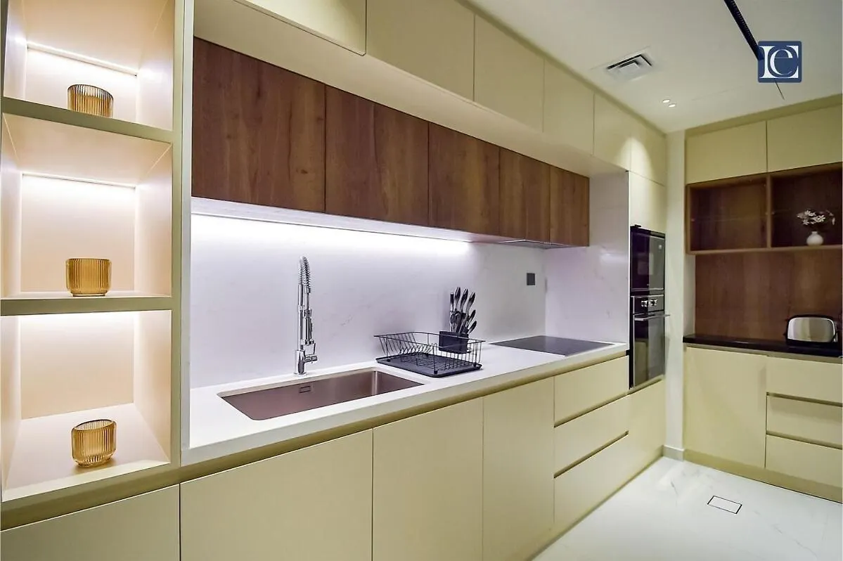 Luxury Escapes - Elegant 3 Bedroom Plus Maids Room Apartment In Jbr Dubai